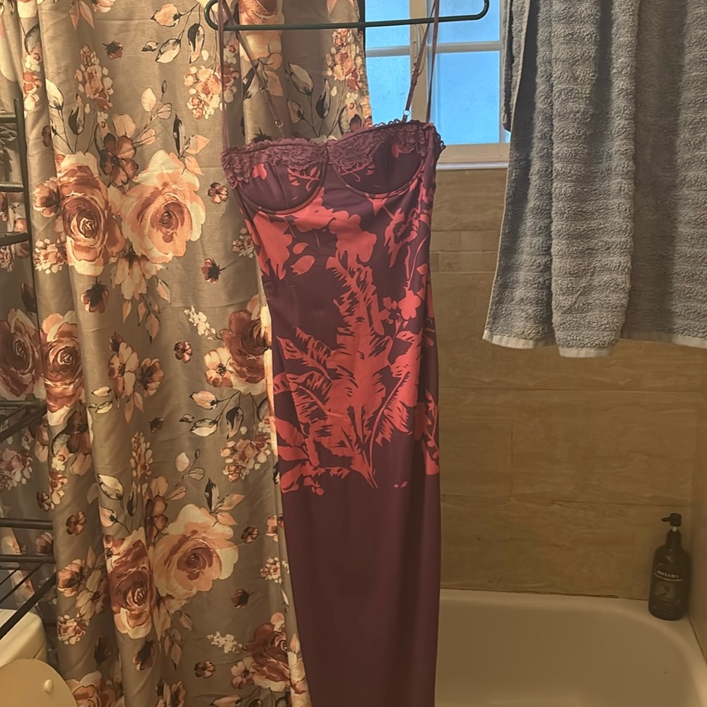 Beautiful flower dress🌺